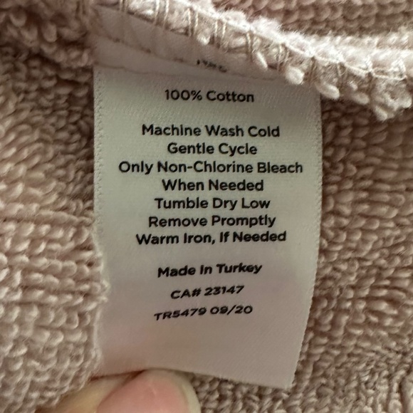 HAVEN WELL WITHIN Plush Robe - Picture 5 of 5